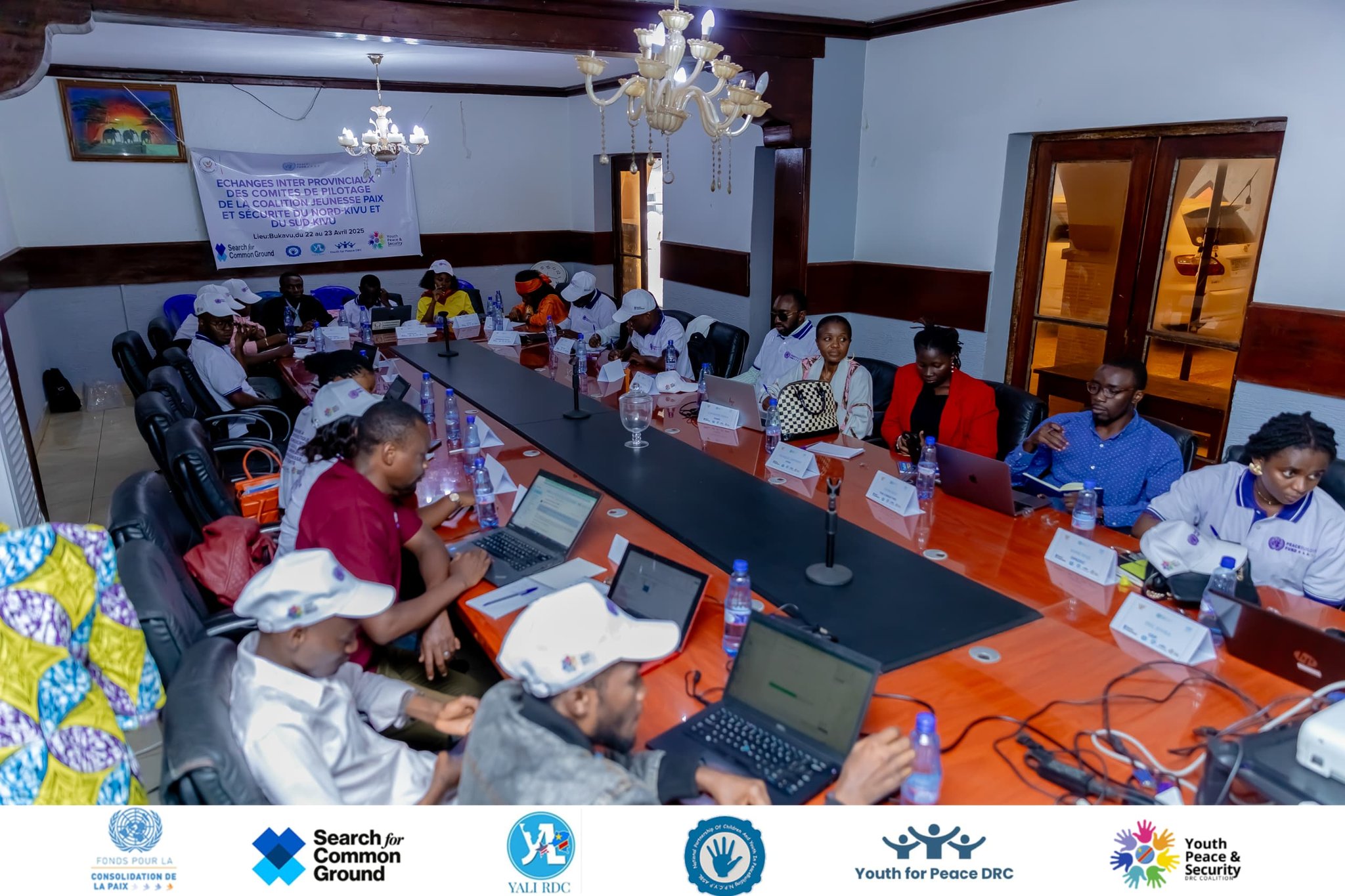 Jeunesse, Paix et Sécurité au Kivu : Les Comités de Pilotage Engagent un Dialogue Interprovincial 
